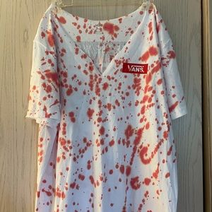 COPY - vans v-neck t-shirt